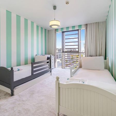 Appartamento Fam Living - City Walk - Opulent Living Dubai Esterno foto