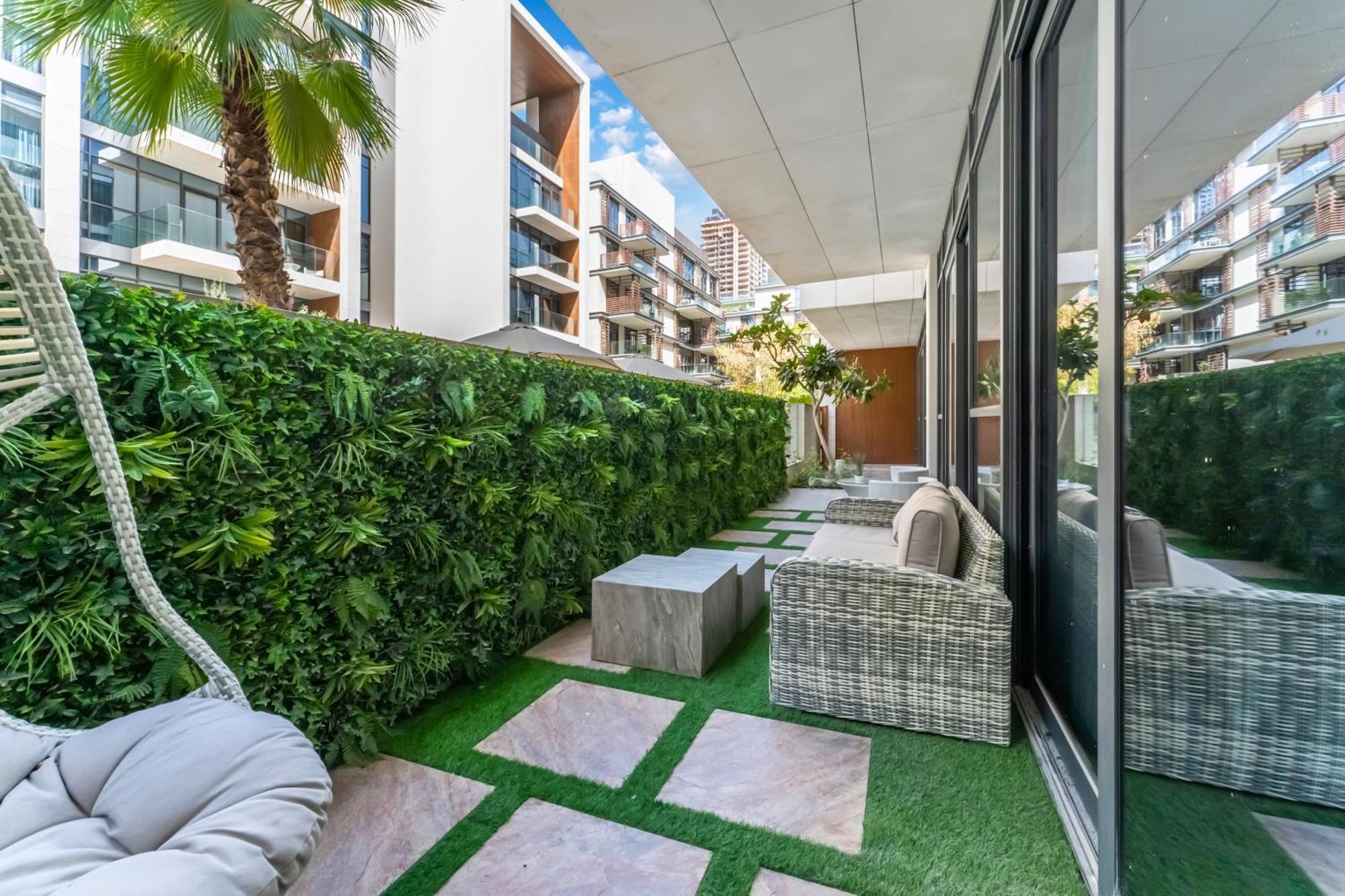 Appartamento Fam Living - City Walk - Opulent Living Dubai Esterno foto