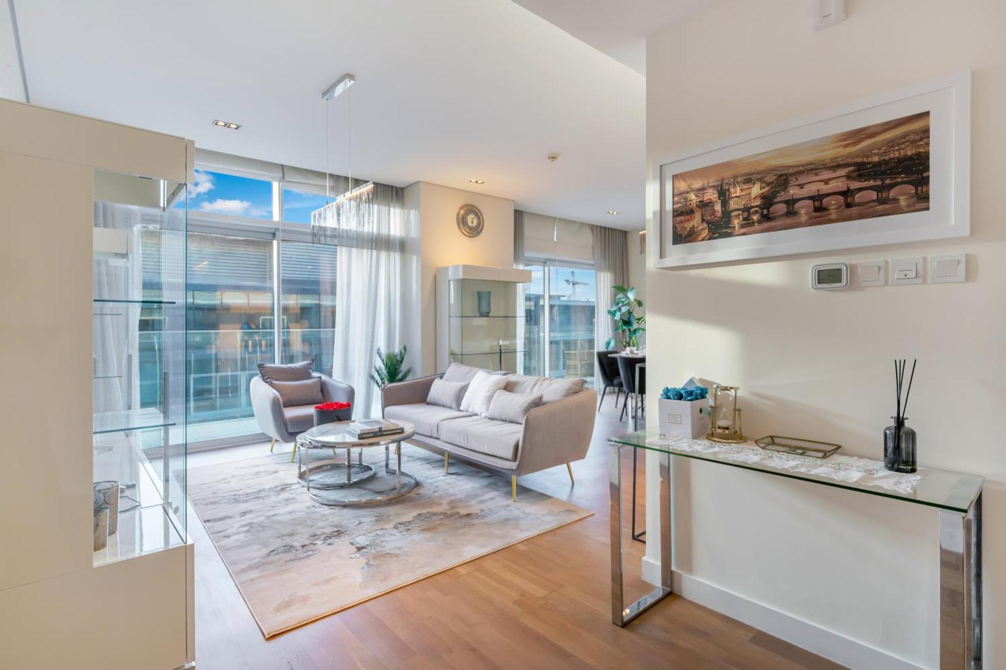 Appartamento Fam Living - City Walk - Opulent Living Dubai Esterno foto