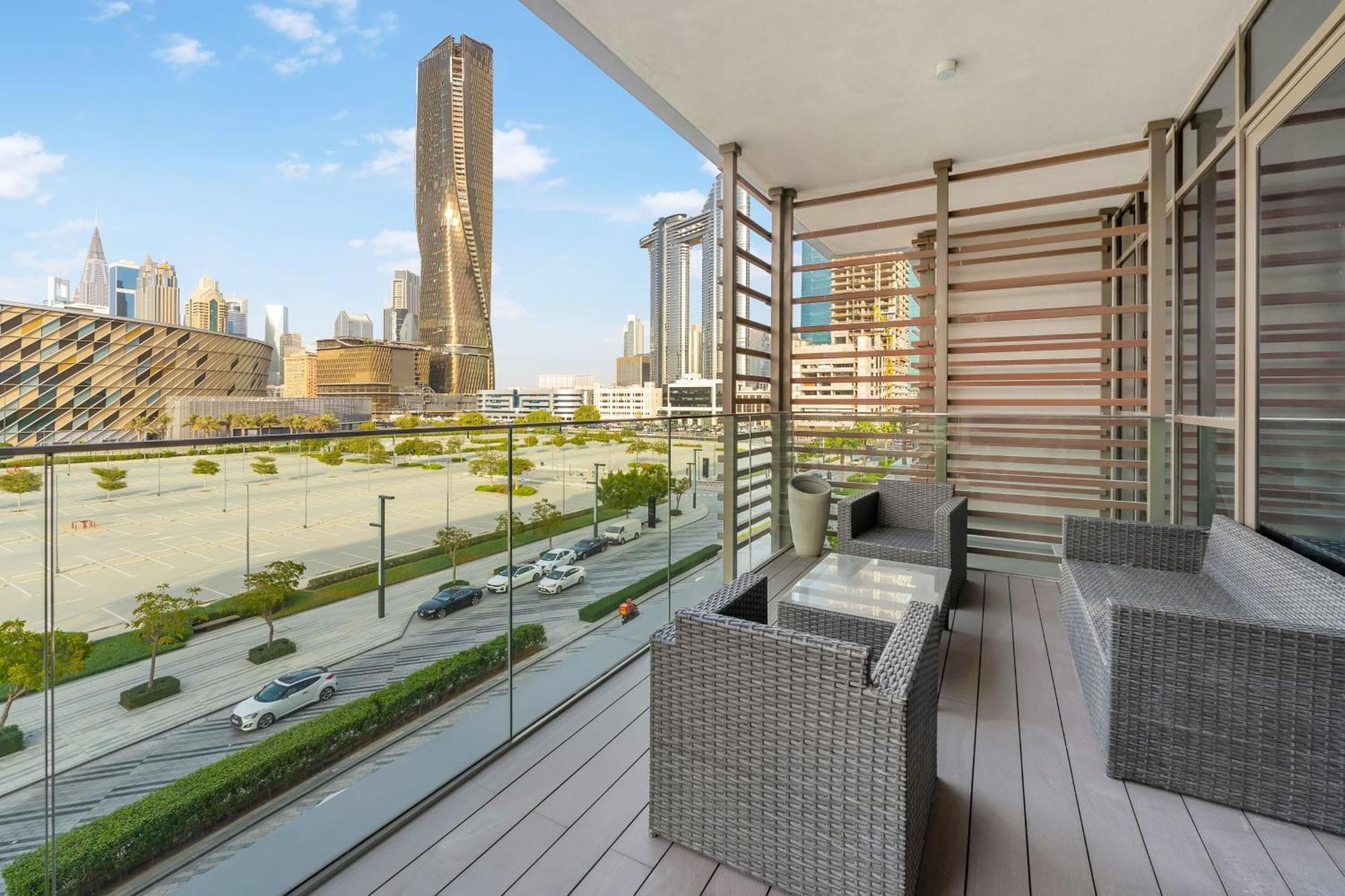 Appartamento Fam Living - City Walk - Opulent Living Dubai Esterno foto